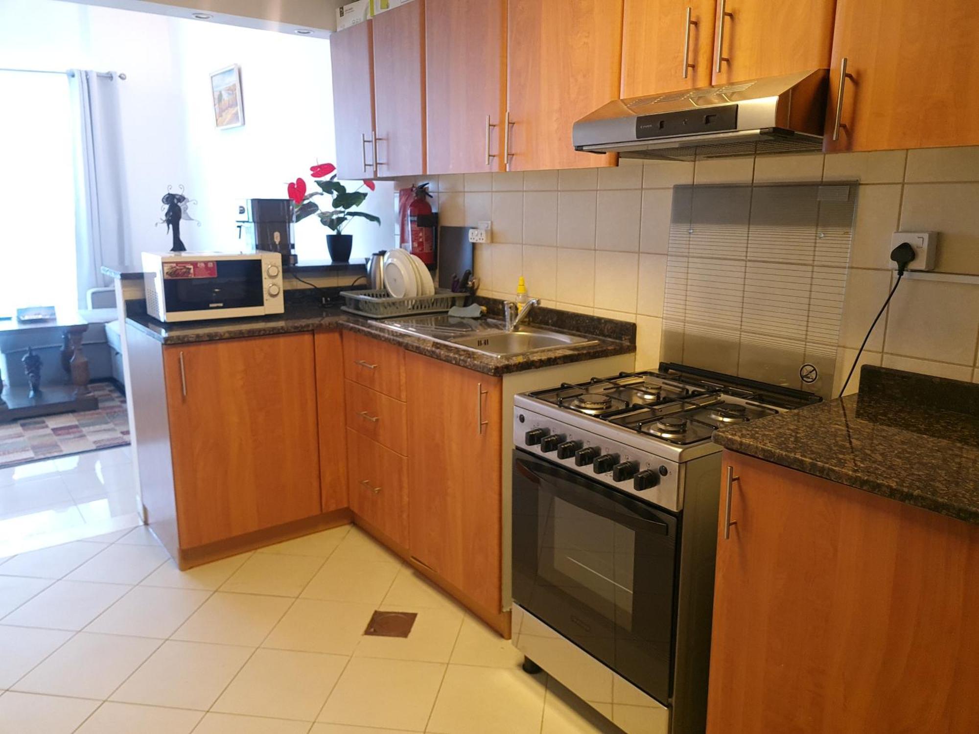Phineek Magnificent One Bedroom * Dubai